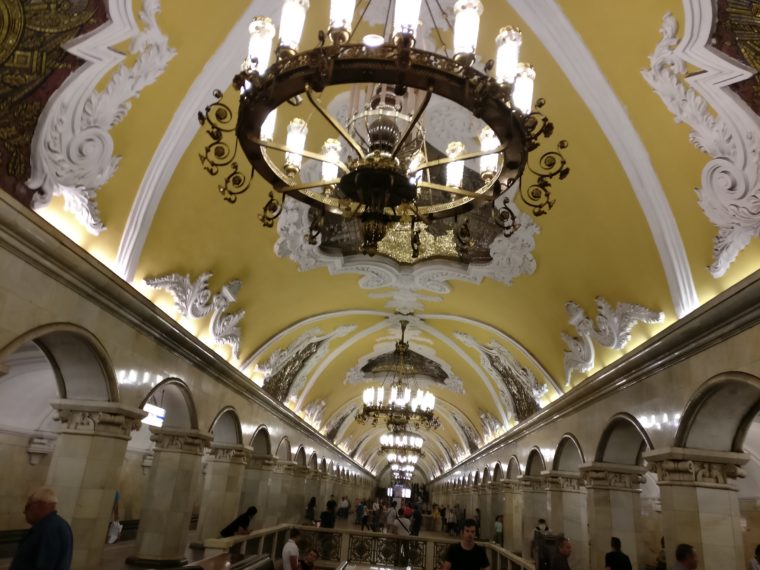 Moscow Metro Guide- Moscow Metro map and Trains to Airport Russia Travel Tips 