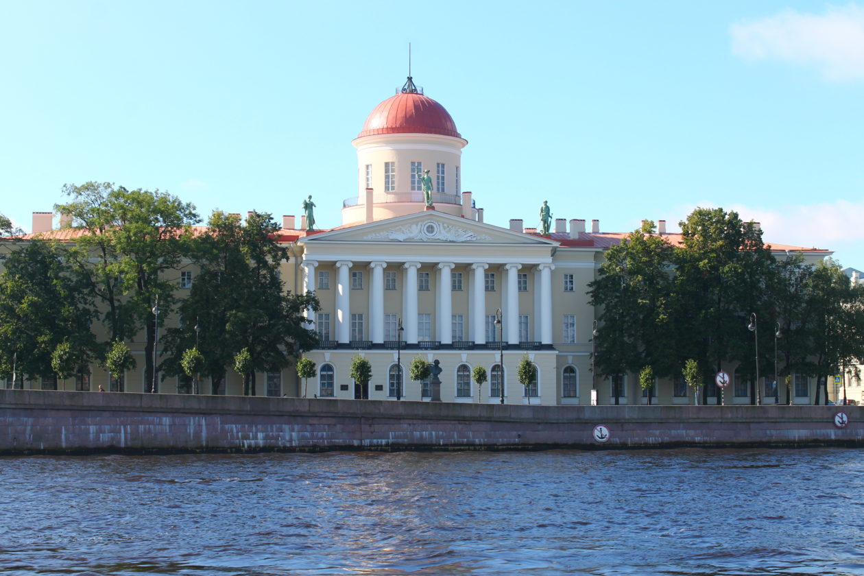 Saint Petersburg to Peterhof On Hydrofoil Russia Travel Tips 
